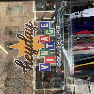 Discover Vintage & Thrift Stores in Downtown Evanston