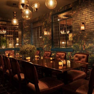 Graduate Evanston | 1625 Hinman Ave.