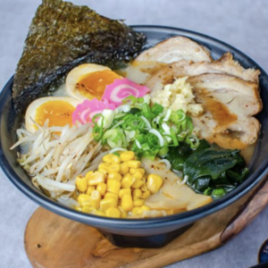 Pho Ramen & Bubble Tea House | 724 Clark Street